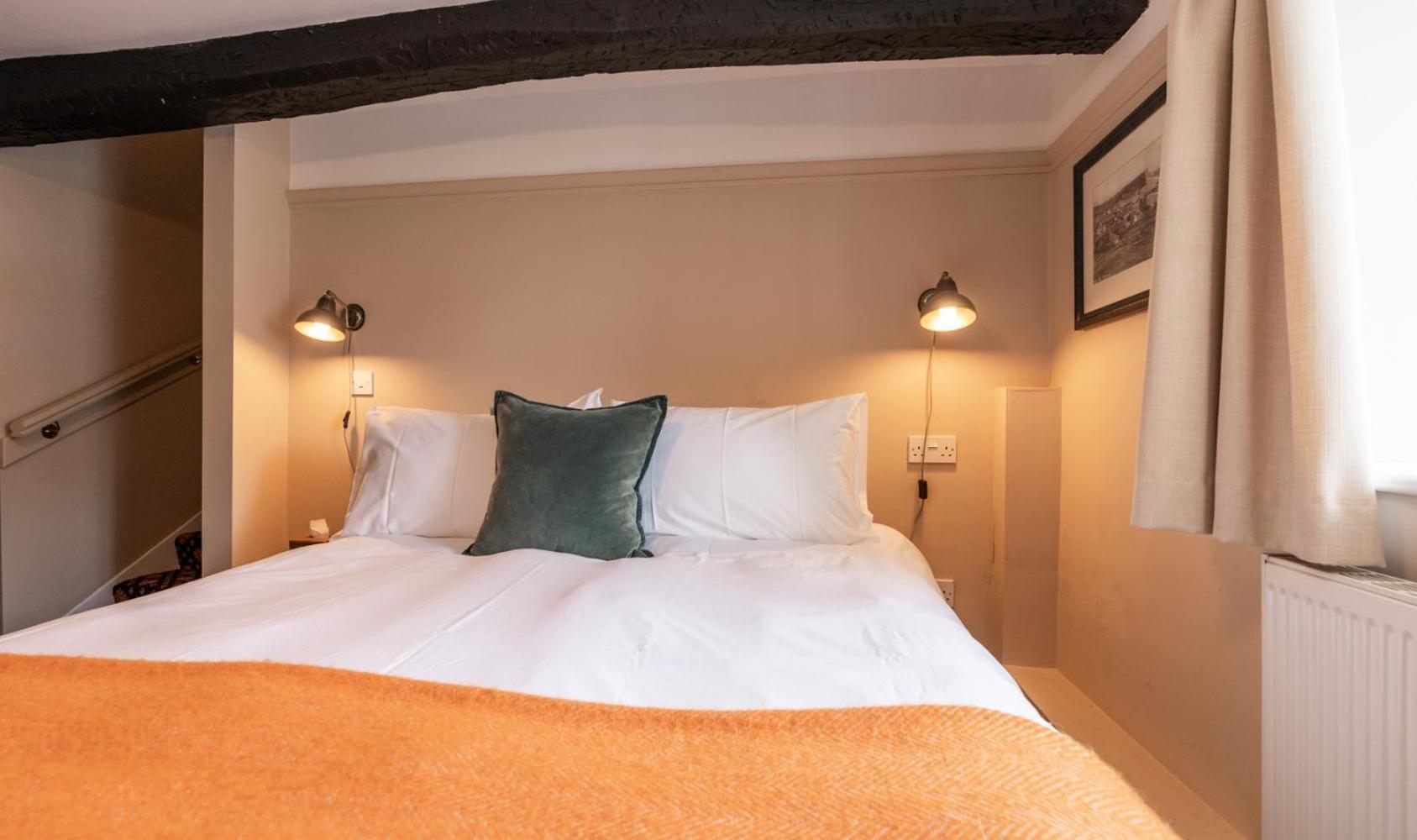 Bridport Arms Hotel West Bay Room photo